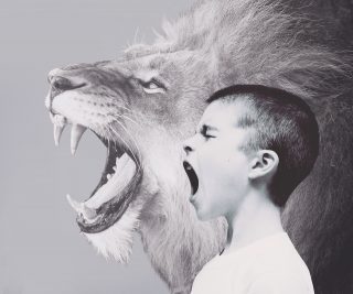 child-4073641_1280-320x267  